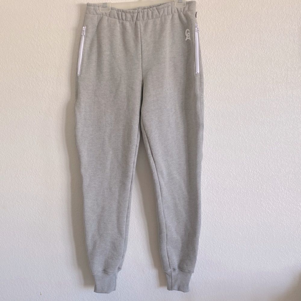 GOOD AMERICAN Women’s Gray Joggers Size 3. NWOT Made in USA.
